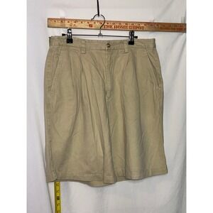 GAP Mens Khaki Pleated Chino Shorts Size 33 Tan Cotton Rayon Blend 111843-01-1